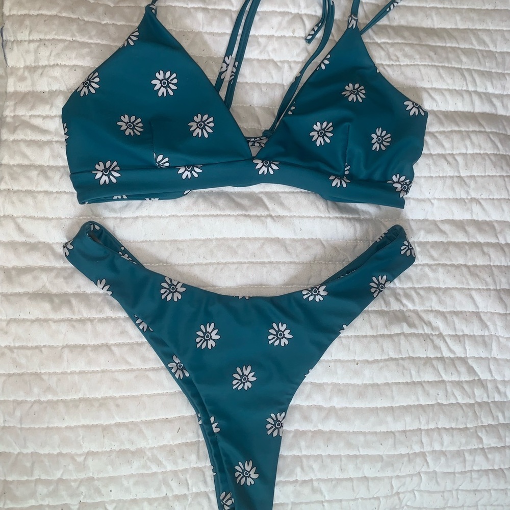 Blue Daisy Bikini